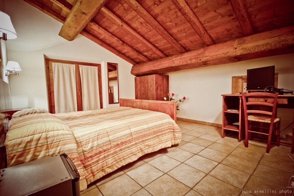 ヴォルタ・マントヴァーナAgriturismo Cascina Boschiアパートメント エクステリア 写真